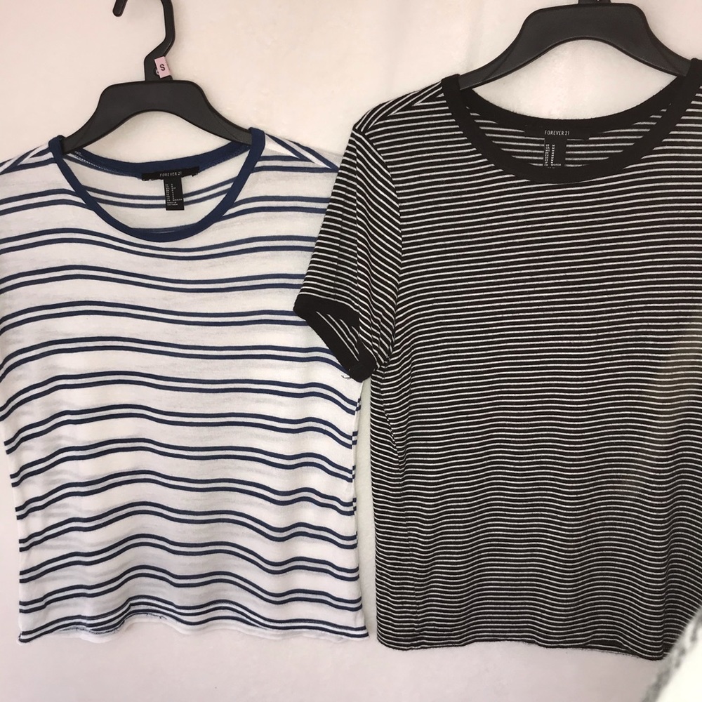 FOREVER 21 striped t-shirts